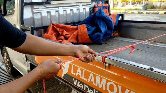 CARA IKAT TALI DI MOBIL BAK смотреть онлайн