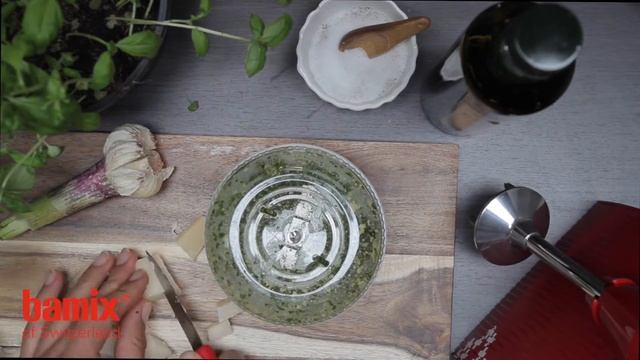 Pesto alla Genovese - Pesto selber machen смотреть онлайн