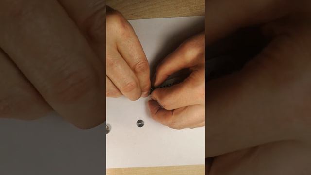 учимся разбирать и собирать барабан часов без приспособлений руками