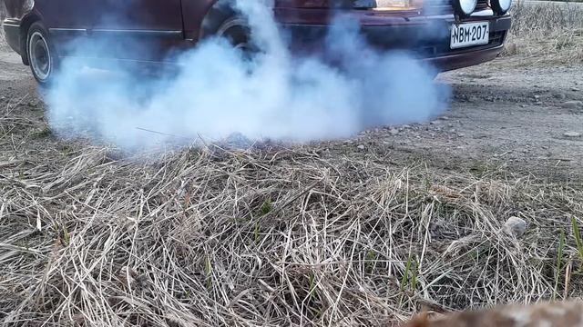 Toyota CarinaE burnout смотреть онлайн