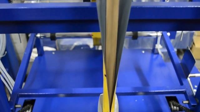 Автомат фасовочно упаковочный с жидкостным дозатором AF 120 G смотреть онлайн