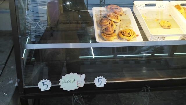 Кафе Bakery shop улица Теппрая район Джомтьен Пирожное хлеб выпечка не дорого Паттайя Таланд смотреть онлайн