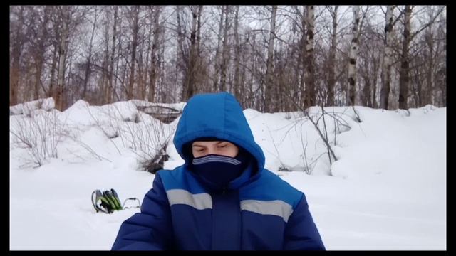 Ловля разной рыбы на малой Сибирской реке! смотреть онлайн