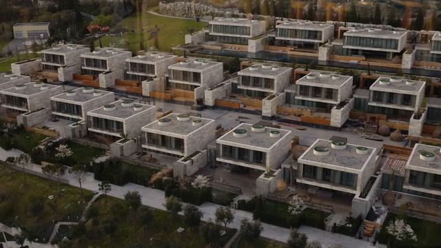 Как живут люди в Крыму? Безопасно ли сейчас ехать в Крым? смотреть онлайн