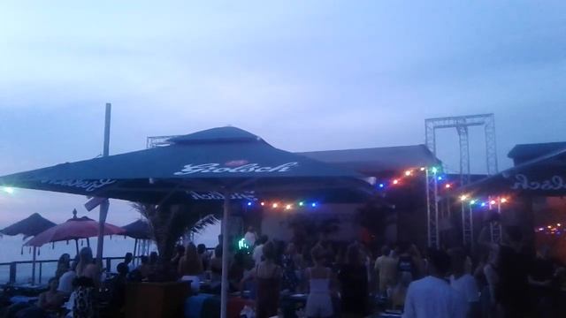 Starfish Live Rapa Nui No Rasta & Bring out the gimp смотреть онлайн