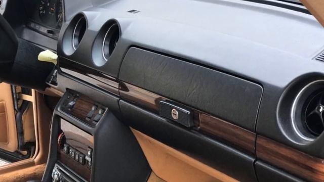 Капсула времени Mercedes Benz 300 с консервации смотреть онлайн