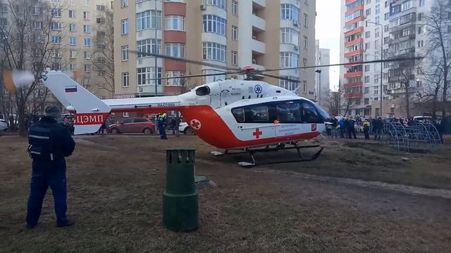 Взлет вертолета. смотреть онлайн
