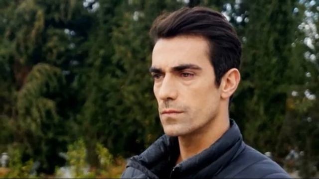 СНОГШИБАТЕЛЬНАЯ ДЕВУШКА! Вот как выглядит жена актера - Ибрагим Челиккол смотреть онлайн