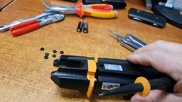 ТЕСТЕР тока и напряжения TESTO 755-1. РАЗБОРКА. Вскрытие. Устройство. смотреть онлайн