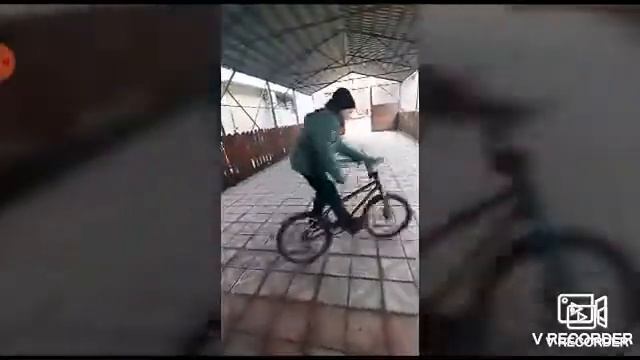 СЛАЙД БАР на Х-РАЙД смотреть онлайн