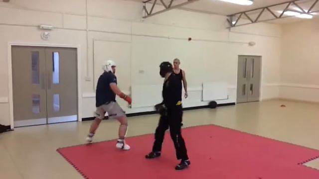 Kickboxing sparring at Pitbull MMA Coventry & Bedworth (Point Sparring) 18th March 2012 смотреть онлайн