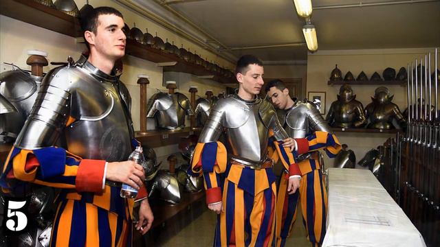 Datos Curiosos LA GUARDIA SUIZA 🇻🇦🇨🇭💂 смотреть онлайн