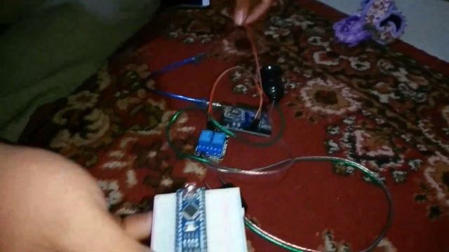 Rangkaian mengendalikan lampu menggunakan arduino dan node js смотреть онлайн