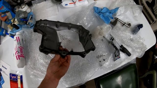 Rebuilding a WRECKED 2009 CBR 1000RR Repsol Part 1 (WILL IT RUN!?) смотреть онлайн