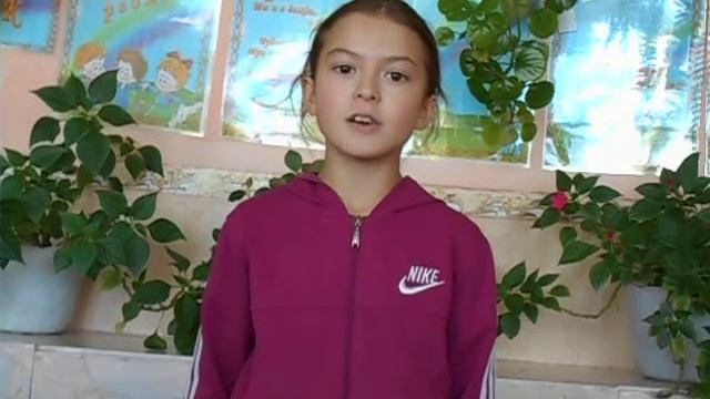 Страна читающая — Виктория Макарова читает произведение "Бог" М. И. Цветаевой смотреть онлайн