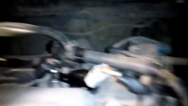 Шипение в районе педали тормоза Toyota Auris смотреть онлайн