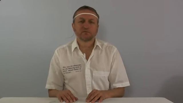 12 Не желай дома ближнего твоего; не желай жены ближнего твоего, ни раба его, ни рабыни его, ни во смотреть онлайн