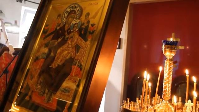 Икона Божией Матери "Всецарица": четыре года на Грушевской смотреть онлайн