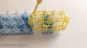 Фигурка из резинок ГРУША. Как сплести фигурки из резинок rainbow loom bands на станке