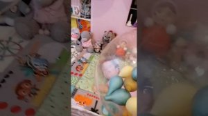 Олюшка играет и "разговаривает"