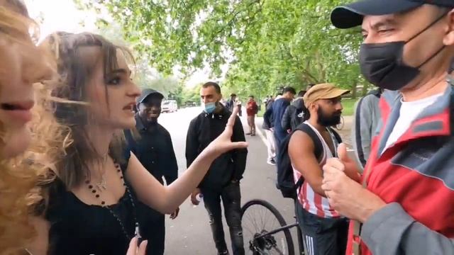 Мусульманин Vs LGBTQ - вы животное