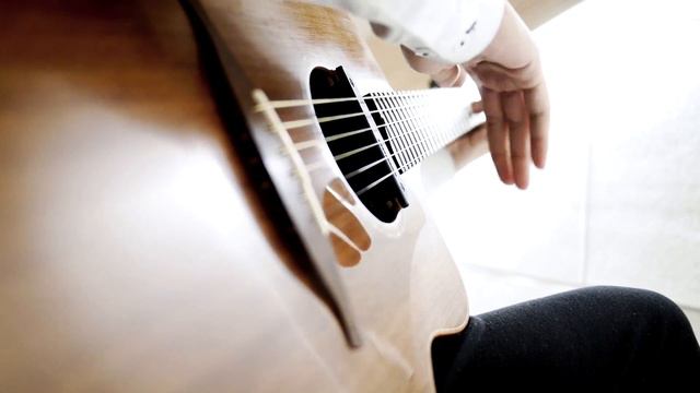 [HD] August Rush OST - Ritual Dance (Youngso Kim) - 어거스트러쉬 / Fingerstyle / Tonewood Amp смотреть онлайн