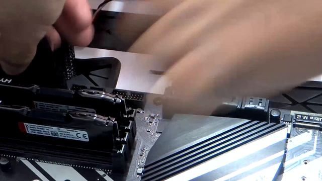 Montagem - Asrock Z270 Extreme 4 / 7700K / 16gb hyperx - GM Informática смотреть онлайн