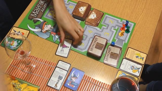 Манчкин. Время терпеть непотребство! Обзор настольной игры смотреть онлайн