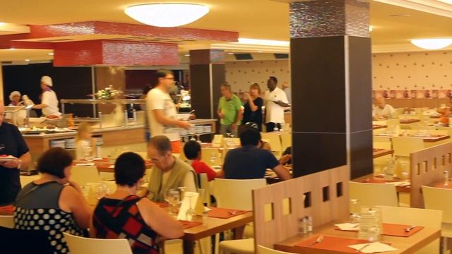 Как отдохнуть в Испании? Если денег мало? Если отпуск осенью? То как и где отдохнуть? смотреть онлайн