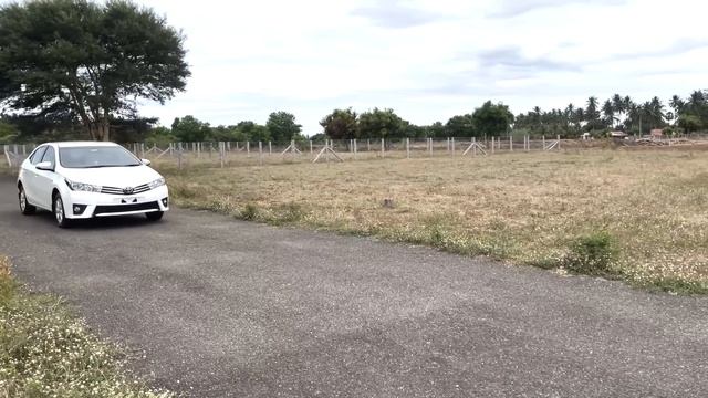 ஒரு சிறிய படகு இந்த செடான் ? Toyota Corolla Altis Tamil Review | Tirupur Mohan смотреть онлайн