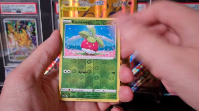 WALMART EXCLUSIVE! ~ Reshiram & Charizard GX Premium Collection смотреть онлайн