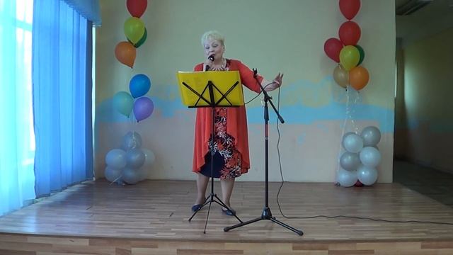 "Россиюшка" - Поёт Вера Царёва смотреть онлайн