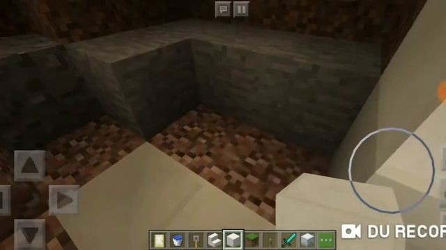 КАК СДЕЛАТЬ ДОМ ПОД ЗЕМЛЁЙ В МАЙНКРАФТЕ? / СТРОИМ ДОМ / СТРОИТЕЛЬСТВО смотреть онлайн