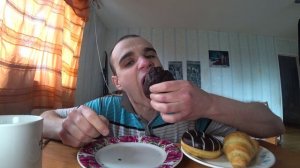 МУКБАНГАСМР МАФИН ШОКОЛАДНЫЙПОНЧИКИDonutsКРУАССАНЫБЕРЛИНЕРЫКОФЕСЛАДКИЙ МУКБАНГASMRMukbang#189
