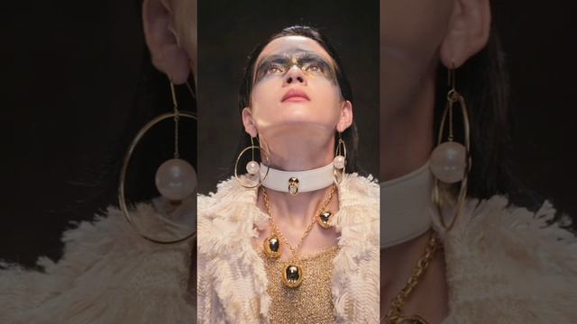 САМЫЕ ГЛАВНЫЕ БЬЮТИ-ТРЕНДЫ 2022! Лицо как холст? #shorts #бьютитренды2022 #макияж2022 смотреть онлайн