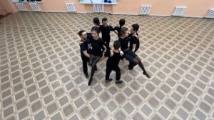 КАРУСЕЛИ, ПОДДЕРЖКИ, ТРЮКИ В НАРОДНЫХ ТАНЦАХ!!!