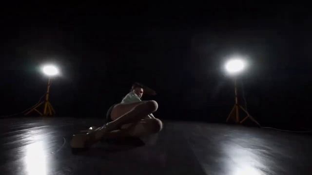 ИНТЕНСИВ STRIP с Варей❤️? Музыка: T-Fest - Papi смотреть онлайн