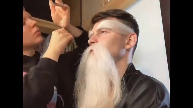 Роме делают грим смотреть онлайн