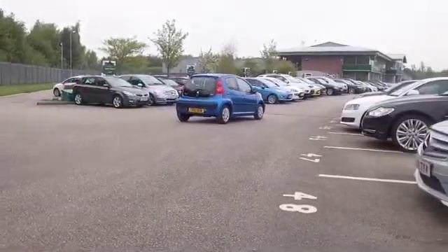 PEUGEOT 107 HATCHBACK (2012) 1.0 URBAN 5DR - CK61UEM