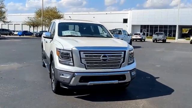 2023 Nissan Titan DeLand Nissan N104594