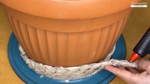 Декор пластиковых кашпо для цветов своими руками |  DIY | Идеи домашнего декора | Переделки | МК