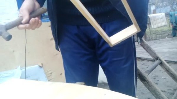 Кормушка для пчёл.КАК сделать Кормушку для пчёл своими руками.Пчеловодство для н