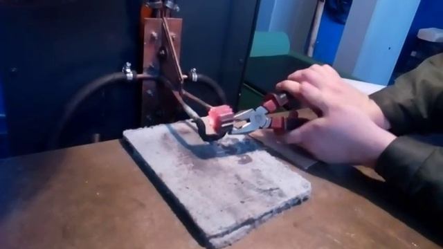 Капец! Быстрый нагрев детали Током ВЧ. смотреть онлайн