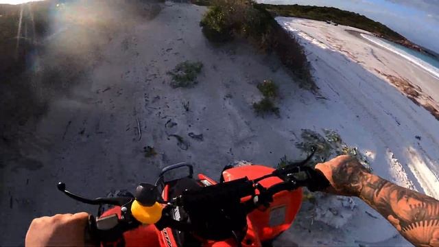 HONDA TRX90 Beach And Bush Ride. (Pink Wire Mod & BG Full Exhaust)