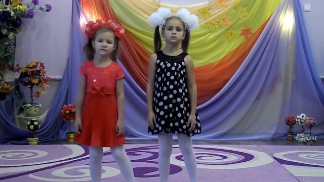 Песня "Разноцветные листики" .Медведева Аня и Стамбула Лиза. 2015г. смотреть онлайн