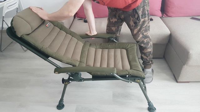 Unboxing and review Fox FX Super Deluxe Recliner chair | Cel mai bun scaun pentru pescuitul la crap смотреть онлайн