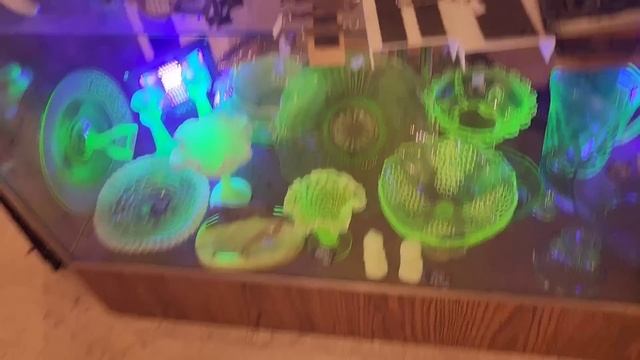 A Big Bowl of Fun!! - Shop Along With Me - Burning Bridge Antiques Market смотреть онлайн