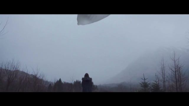 Киты в небе смотреть онлайн