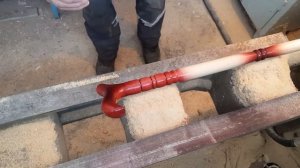 трость из дерева на токарном станке