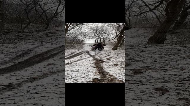 Эндуро смотреть онлайн